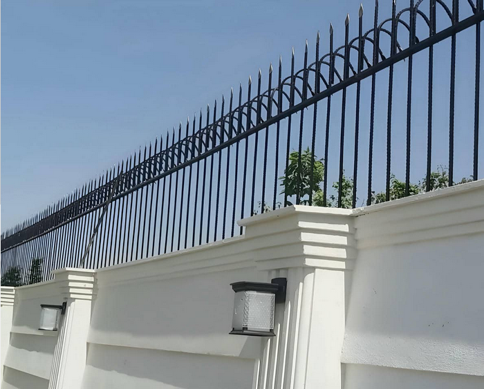 قیمت حفاظ روی دیوار؛ راهنمای کامل بررسی هزینه‌ها و عوامل مؤثر بر قیمت