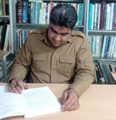 افشین عزیزپور؛ حسابدارِ عشق، معمار امید