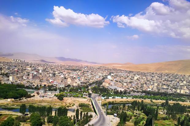 بەرپرسی بەشی گشتیی ڕێگاوبان و گواستنەوەی ڕێگاوبانی پارێزگای کرماشان وتی: دوای 72 کاتژمێر لە بەفر و باران بارین، بەفرمان لە میحوەرەکانی ئەو پارێزگایە بە کۆی گشتی 370 کیلۆمەتر پاککردۆتەوە.