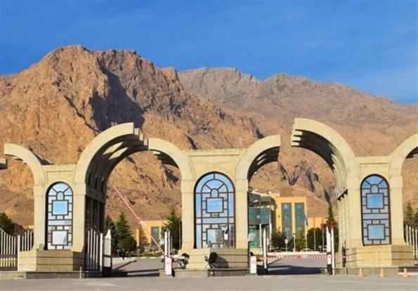  براساس اعلام معاونت آموزشی دانشگاه های رازی، علوم پزشکی و صنعتی کرمانشاه، امتحانات این دانشگاه ها به ترتیب ۲ و یک هفته به تعویق افتاد. 