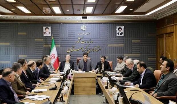 استاندار کردستان حمایت از سرمایه‌گذاران بخش معدن را منوط به فرآوری محصولات معدنی و انتقال زنجیره ارزش به داخل استان دانست و بر لزوم ایفای مسئولیت‌های اجتماعی از سوی فعالان این حوزه تأکید کرد. 