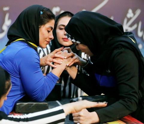 نقده‌ قهرمانی مسابقات مچ‌اندازی بانوان آذربایجان‌غربی شد