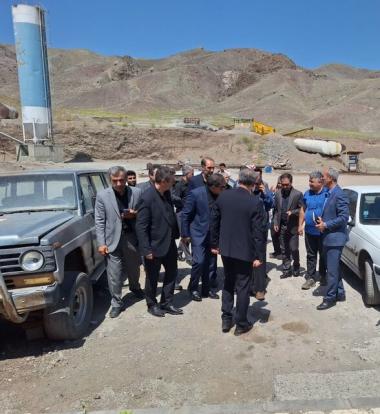 مهران مدیری بهترین بازیگر طنز تلویزیون شد