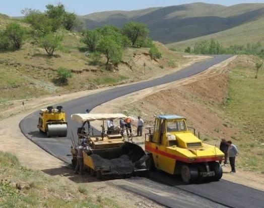 بەرپرسی بەشی گواستنەوەی ڕێگاوبان و ڕێگاوبانی شاری قوروێ لەهەمانکاتی هەفتەی گواستنەوەی ڕێگاوبان و ڕێگاوبان، کردنەوەی ڕێگای گوندنشینی ئەمین ئاباد- پیرسلیمانی ڕاگەیاند.