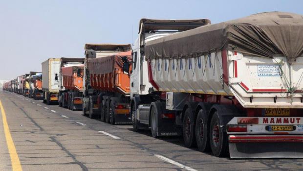 صادر شدن بیش از ۶۹ هزار تن کالای استاندارد از مرز مهران به عراق