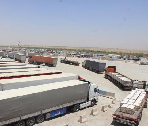 مشکلا ترخیص کالا در مرز مهران ناشی از قوانین داخلی عراق است