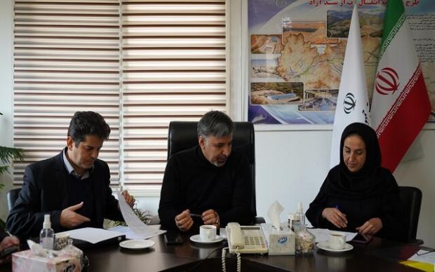 سەرۆکی ڕێکخراوی بەڕێوەبردن و پلاندانانی پارێزگای کوردستان گەیشتن بە تێگەیشتنێکی هاوبەش لە زنجیرە بەهاکان و بنەماکانی پلانەکە و پێداچوونەوە بە مۆدێلە سەرکەوتووەکانی وڵاتی بە هەنگاوێکی دیکە بە ئاراستەی جێبەجێکردنی سەرکەوتووانەی ئەم پلانە لەسەر ئاستی پارێزگاکان زانی.