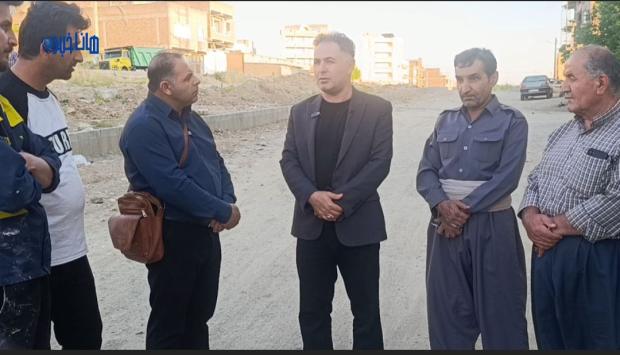 از بازدید میدانی تا گفت‌وگوی اختصاصی با هاناخبر؛ شهردار بوکان در میان شهروندان محله تالار مژگان