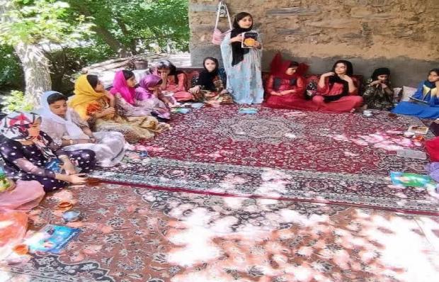 هم‌نشینی کتاب و طبیعت، تجلی دانایی در کوچ بهاری 
